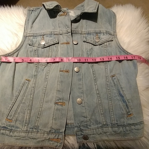 Old Navy Jean Vest - Picture 6 of 6